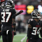 Koo kicks short field goal, Falcons edge Arizona 20-19