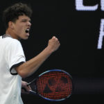 Florida's Shelton in quarterfinals in Australian Open debut
