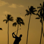 Spieth, Kirk share early lead on gorgeous day at Sony Open