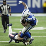 Texans rally for 32-31 win at Indy but lose top draft pick