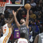 Hunter, Collins star as Hawks beat Kings 120-117
