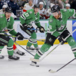 All-Star Robertson scores two goals, Stars top Panthers 5-1