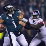 NFL playoffs: Top-seeded Chiefs, Eagles handle business