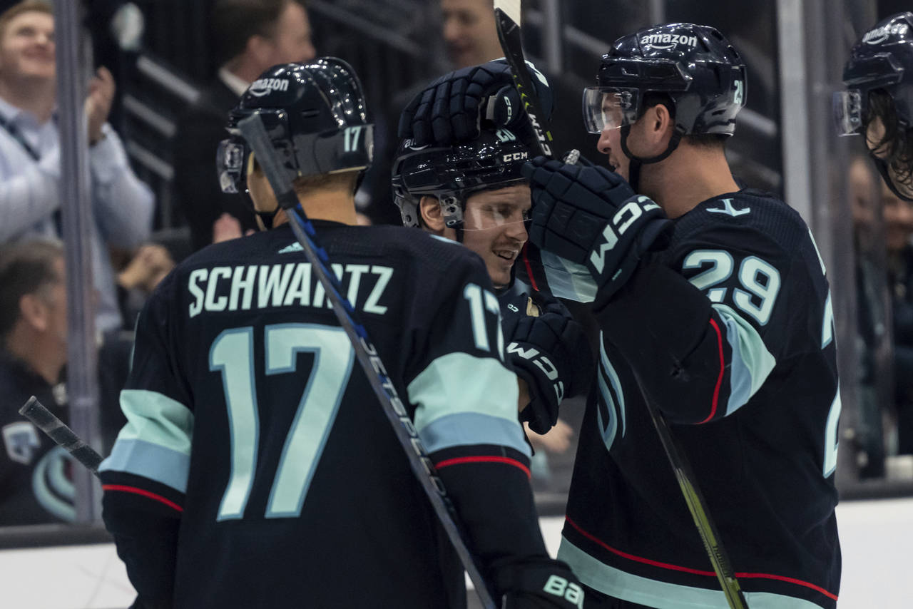 Seattle Kraken Eeli Tolvanen...