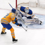 Thompson and Skinner drive Sabres past Blues, 5-3