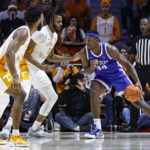 Reeves, Tshiebwe lead Kentucky over No. 5 Tennessee 63-56
