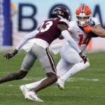 Mississippi St beats Illinois in 1st game since Leach death