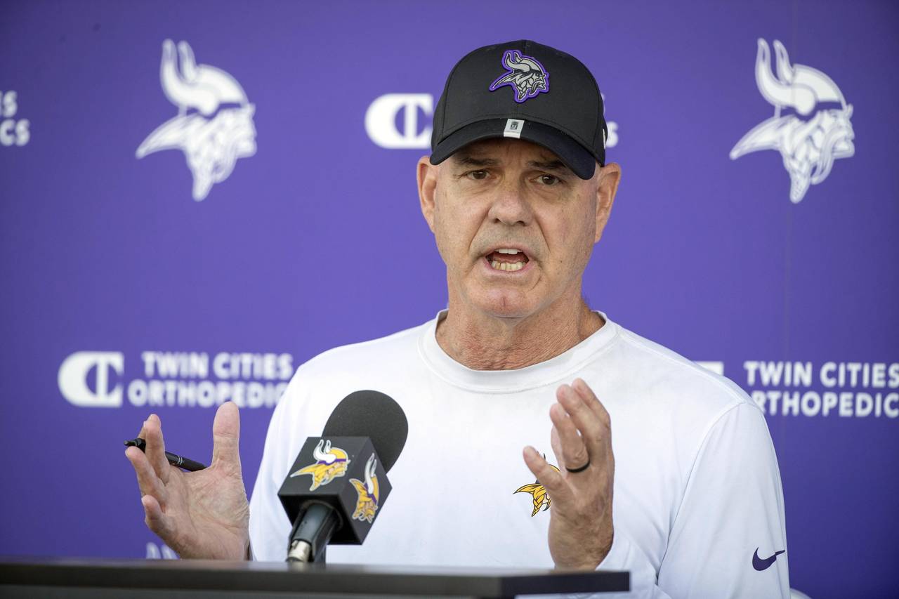 FILE -Minnesota Vikings defensive coordinator Ed Donatell speaks to the media before his team takes...
