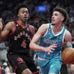 Siakam scores 35, Raptors beat Hornets for 3rd straight win