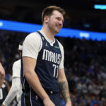 Leonard, George lead Clippers past Mavericks, 112-98