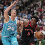 Siakam scores 35, Raptors beat Hornets for 3rd straight win