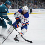 McDavid has 2 goals, assist as Oilers beat Sharks 7-1