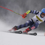 Shiffrin 5th in 1st run as she chases Vonn's wins record