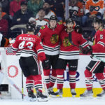 Toews, Blackhawks end long losing drought in Philadelphia