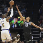 LeBron James scores 37 points, Lakers beat Kings 136-134