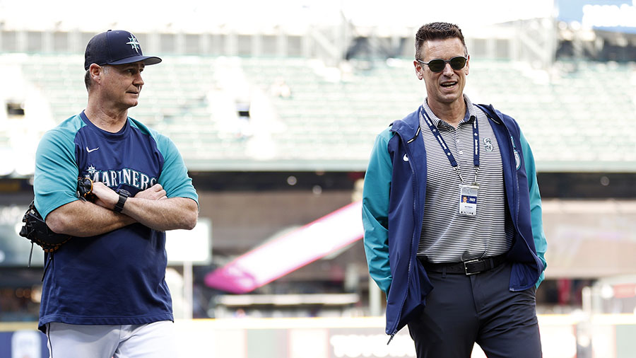Mariners Servais Dipoto...