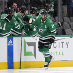 Benn breaks scoreless tie early in 2nd, Stars top Wild 4-1