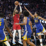 Poole, Thompson rally Warriors back to beat Blazers 123-105