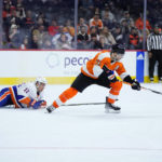 Palmieri, Barzal score in win for Isles in Horvat's 1st game