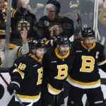 Bruins win 4th straight; Pastrnak nets 2 to pass 40 goals