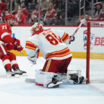 Zadina returns, scores go-ahead goal as Red Wings top Flames