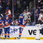 Holmstrom, Sorokin lead Islanders to 2-1 win vs. Jets