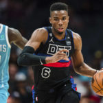 Ball fractures ankle in Hornets' 117-106 win over Pistons