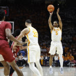 No. 10 Tennessee takes down newly minted No. 1 Alabama 68-59