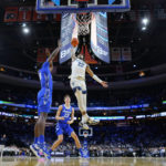 Dixon leads Villanova past No. 19 Creighton 79-67