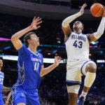 Dixon leads Villanova past No. 19 Creighton 79-67