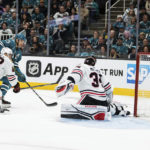Mrazek leads Blackhawks to 4-3 shootout win over Sharks