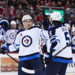 Zetterlund, Wood score in 3rd, Devils rally past Jets 4-2