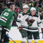 Benn breaks scoreless tie early in 2nd, Stars top Wild 4-1