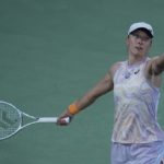 Swiatek defeats Gauff again, advances to Dubai final