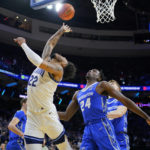 Dixon leads Villanova past No. 19 Creighton 79-67