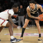 Jones leads St. John's past No. 20 Providence 73-68
