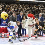 Ukrainians, Bruins celebrate unity arm-in-arm on the ice