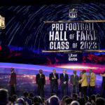 Thomas, Revis headline new Pro Football Hall of Fame class