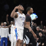 Clippers surge late, overcome Thomas' 47 to top Nets 124-116