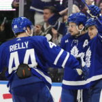 Nylander scores in overtime as Maple Leafs beat Wild 2-1