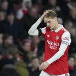 Cracks appearing in leader Arsenal's EPL title bid