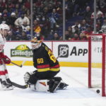 Red Wings trounce struggling Canucks 6-1