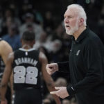 Embiid's double-double keys 76ers as Spurs drop 8th straight