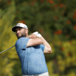 Tiger Woods brings buzz to Riviera, Homa takes early lead