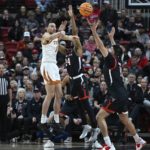 Harmon, Obanor lead Texas Tech to 74-67 win over No. 6 Texas