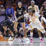 Zia Cooke, unbeaten No. 1 South Carolina women top Tennessee