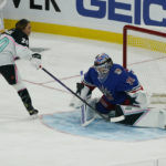 NHL takes skills showcase outside, McDavid shines inside