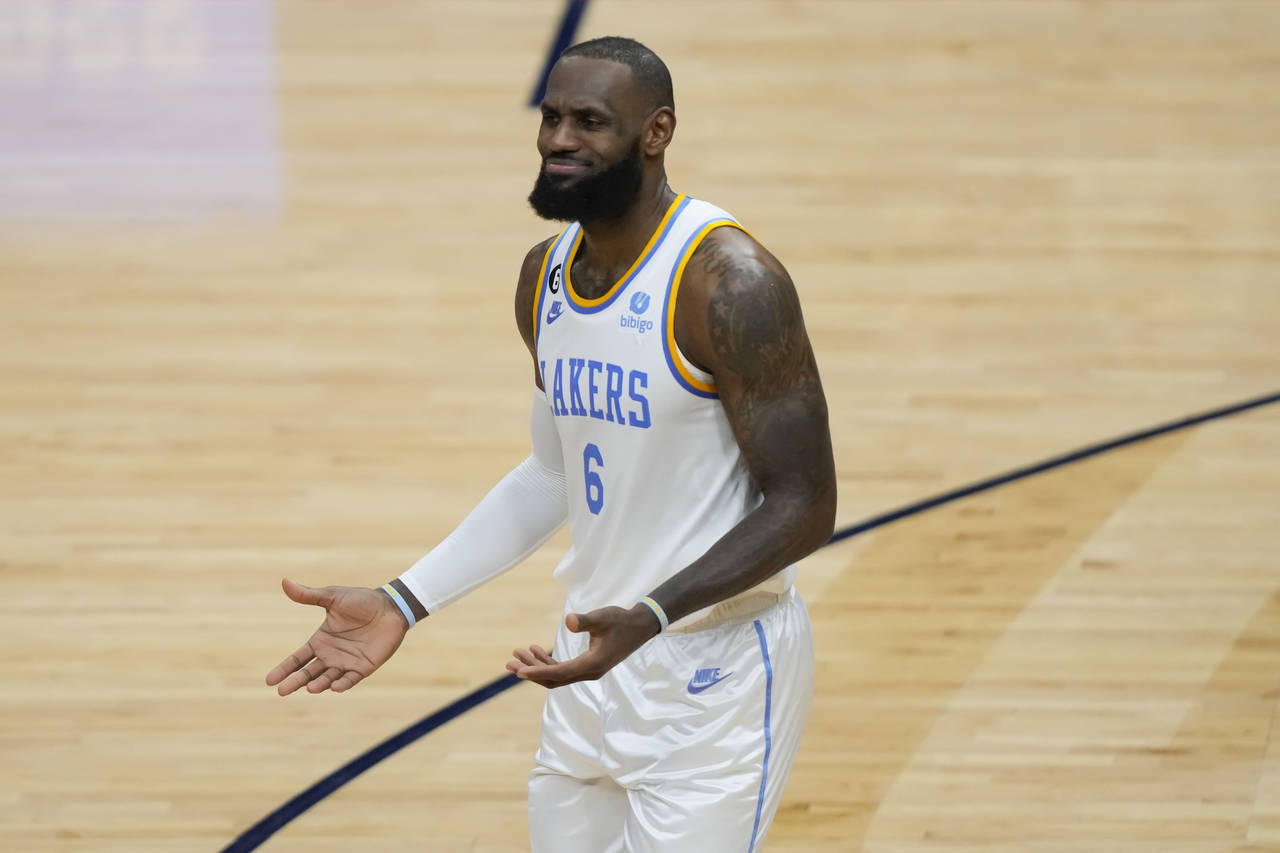 Los Angeles Lakers forward LeBron James (6) reacts after being called for a foul in the second half...