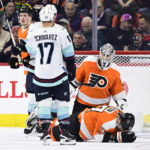 Schwartz scores twice to lead Kraken past Flyers
