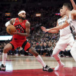 Siakam scores 37, Raptors hand Spurs 10th straight loss